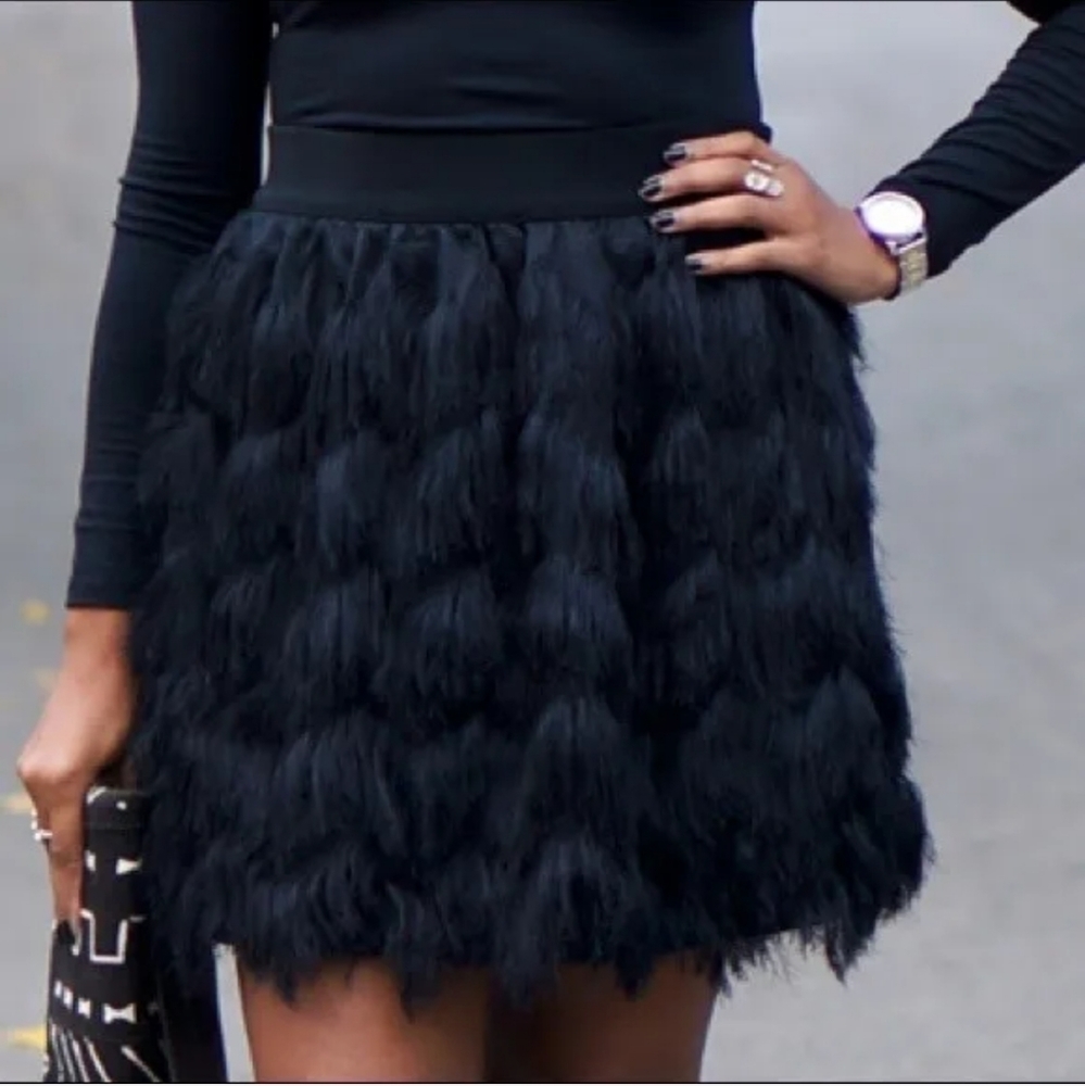 Banana Republic Black Fringe Mini  Skirt/  XS